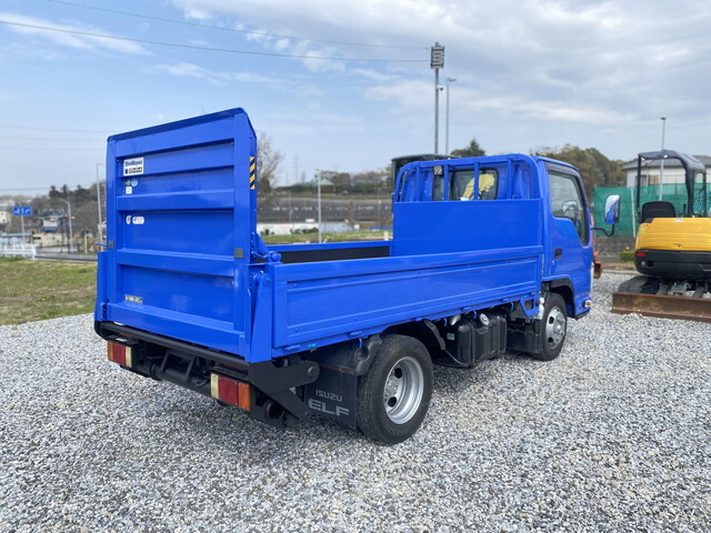 いすゞエルフ平ボディ小型（2t・3t）[写真04]