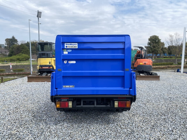 いすゞエルフ平ボディ小型（2t・3t）[写真07]