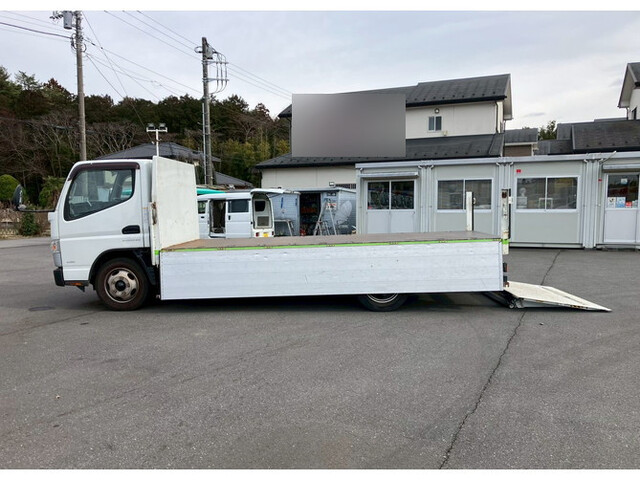 三菱ふそうキャンターアルミブロック小型（2t・3t）[写真15]