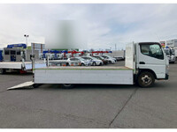 三菱ふそうキャンターアルミブロック小型（2t・3t）[写真17]