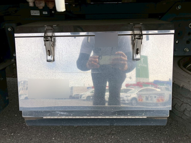 三菱ふそうキャンターアルミブロック小型（2t・3t）[写真22]