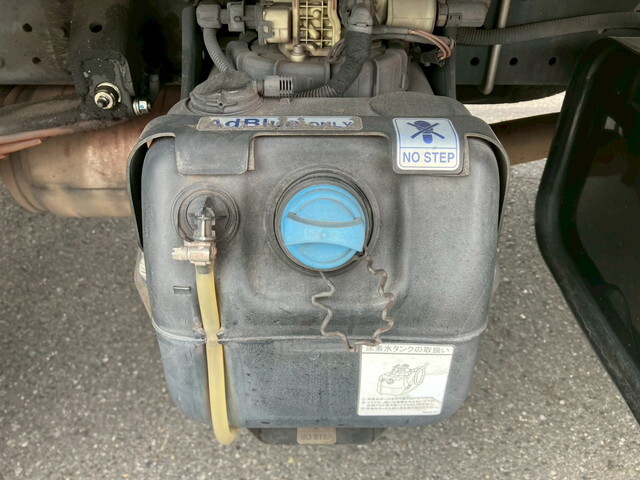 三菱ふそうキャンターアルミブロック小型（2t・3t）[写真25]