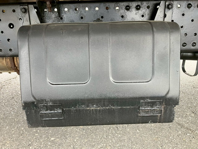 いすゞエルフ平ボディ小型（2t・3t）[写真19]