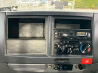 いすゞエルフ平ボディ小型（2t・3t）[写真21]