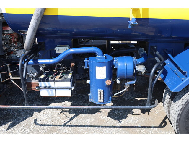 日野デュトロバキュームカー小型（2t・3t）[写真17]