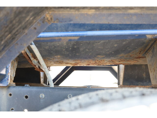 日野デュトロバキュームカー小型（2t・3t）[写真19]