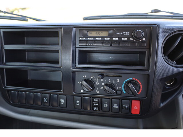 日野デュトロバキュームカー小型（2t・3t）[写真25]