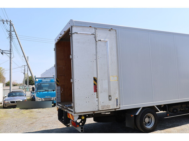 UDトラックスコンドル冷凍車（冷蔵車）中型（4t）[写真15]