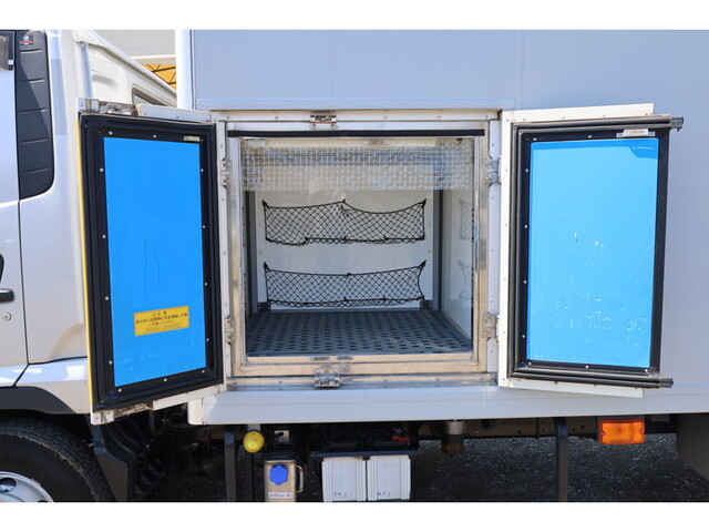 UDトラックスコンドル冷凍車（冷蔵車）中型（4t）[写真21]