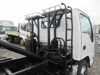 いすゞエルフコンテナ専用車小型（2t・3t）[写真12]