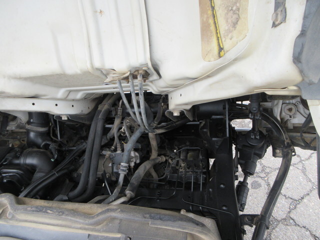 いすゞエルフコンテナ専用車小型（2t・3t）[写真22]