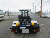 いすゞエルフコンテナ専用車小型（2t・3t）[写真08]