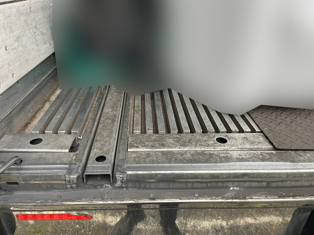 日野レンジャー冷凍車（冷蔵車）中型（4t）[写真11]