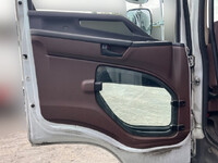 日野レンジャー冷凍車（冷蔵車）中型（4t）[写真25]