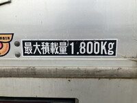いすゞエルフアルミバン小型（2t・3t）[写真17]
