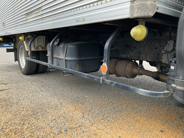 いすゞエルフアルミバン小型（2t・3t）[写真17]