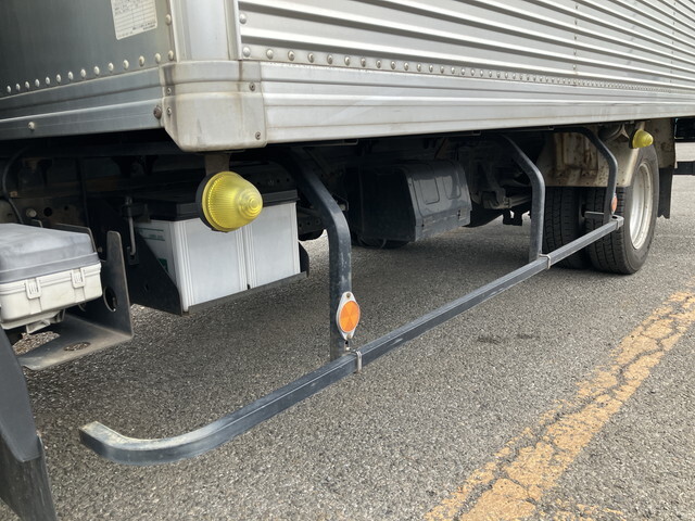 いすゞエルフアルミバン小型（2t・3t）[写真18]