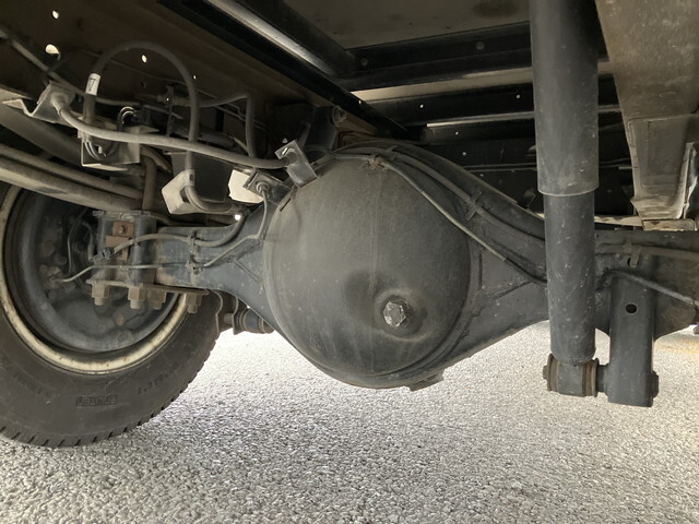 いすゞエルフアルミバン小型（2t・3t）[写真26]