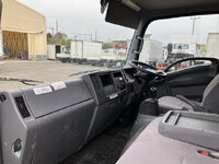 いすゞエルフアルミバン小型（2t・3t）[写真33]