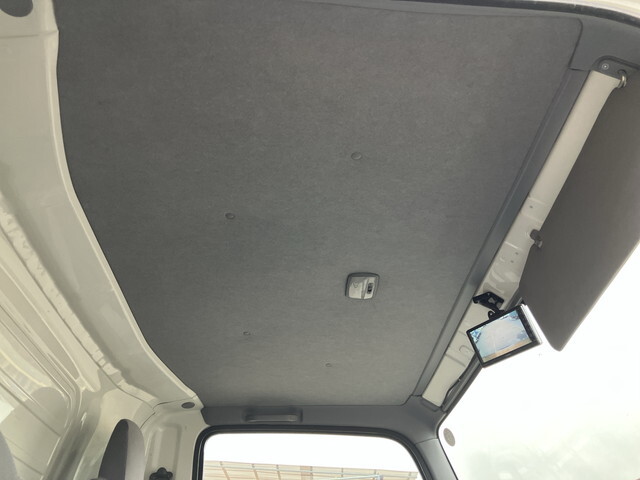 いすゞエルフアルミバン小型（2t・3t）[写真36]