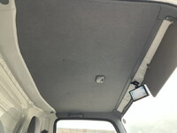 いすゞエルフアルミバン小型（2t・3t）[写真37]