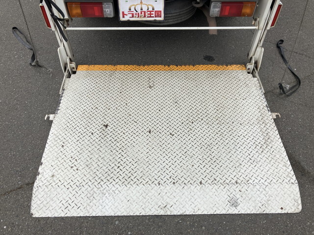 トヨタトヨエース幌車小型（2t・3t）[写真15]
