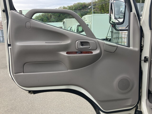 トヨタトヨエース幌車小型（2t・3t）[写真29]