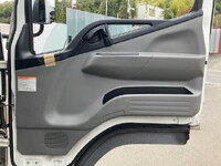 三菱ふそうキャンター冷凍車（冷蔵車）小型（2t・3t）[写真30]