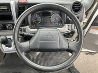 三菱ふそうキャンター冷凍車（冷蔵車）小型（2t・3t）[写真37]