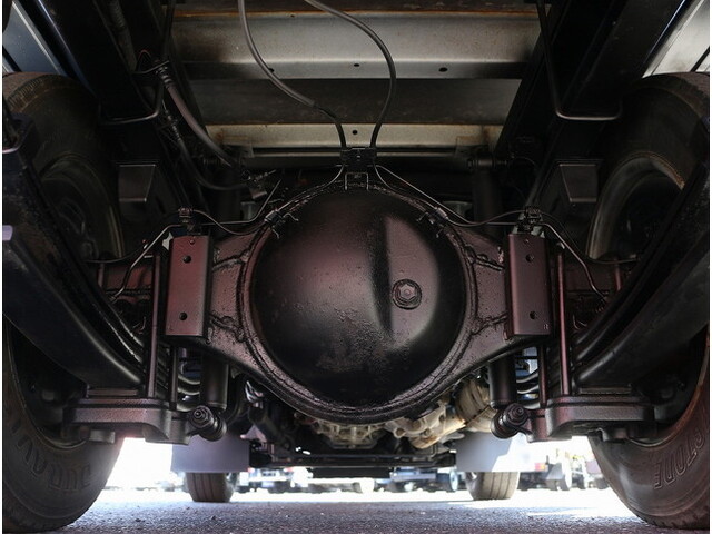 日野デュトロ平ボディ小型（2t・3t）[写真17]