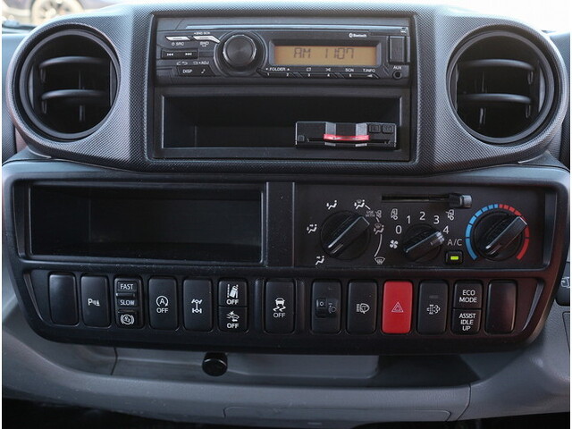 日野デュトロ平ボディ小型（2t・3t）[写真25]