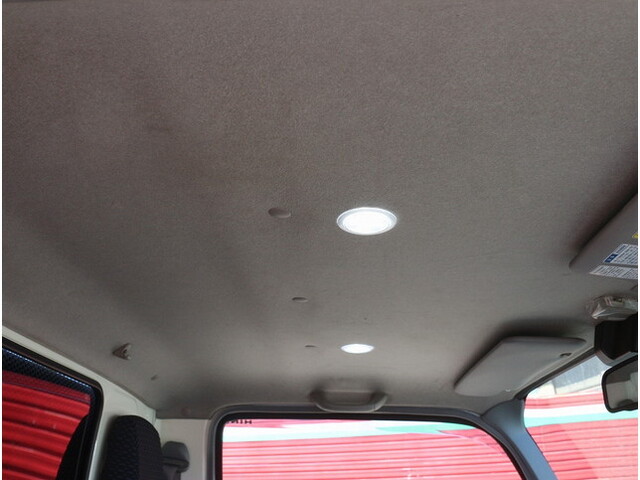 日野デュトロ平ボディ小型（2t・3t）[写真28]