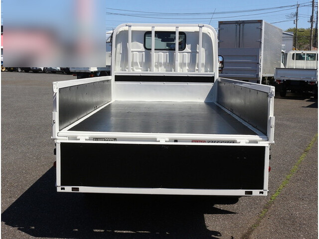 日野デュトロ平ボディ小型（2t・3t）[写真07]