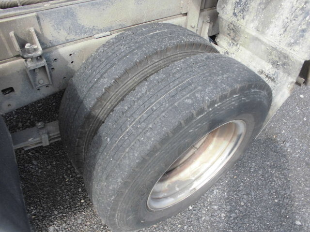 日野デュトロパッカー車（塵芥車）小型（2t・3t）[写真16]