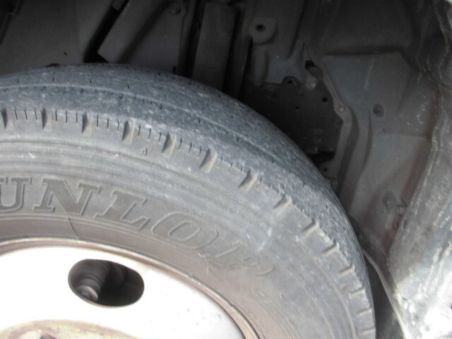 日野デュトロパッカー車（塵芥車）小型（2t・3t）[写真17]