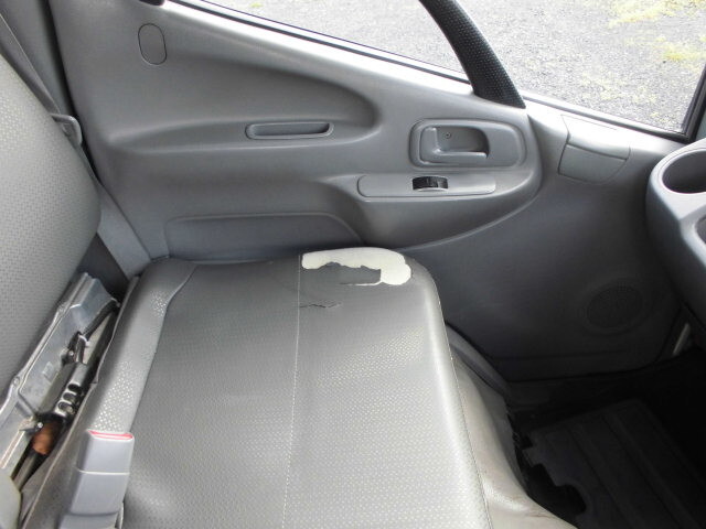 日野デュトロパッカー車（塵芥車）小型（2t・3t）[写真26]