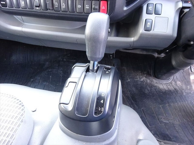 トヨタトヨエース平ボディ小型（2t・3t）[写真16]