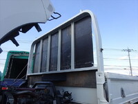 トヨタトヨエース平ボディ小型（2t・3t）[写真26]