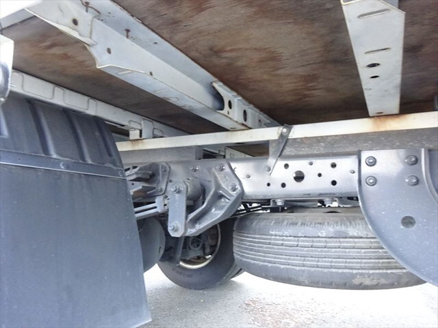 トヨタトヨエース平ボディ小型（2t・3t）[写真05]