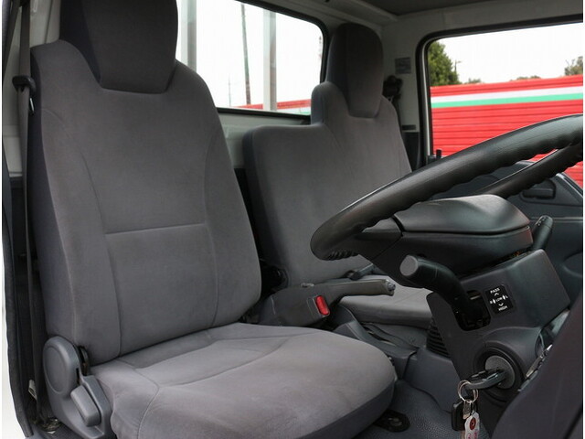 マツダタイタン平ボディ小型（2t・3t）[写真15]