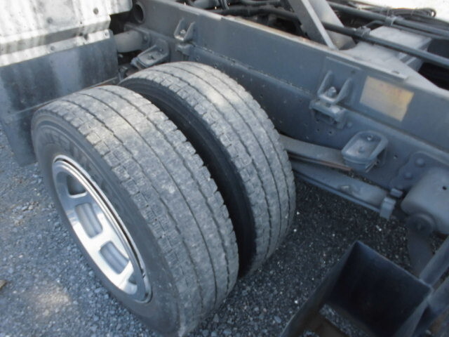 日野デュトロパッカー車（塵芥車）小型（2t・3t）[写真21]