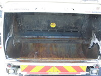 日野デュトロパッカー車（塵芥車）小型（2t・3t）[写真05]