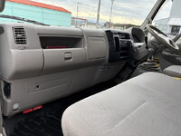 日野デュトロセーフティローダー小型（2t・3t）[写真16]