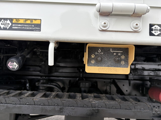 日野デュトロセーフティローダー小型（2t・3t）[写真28]