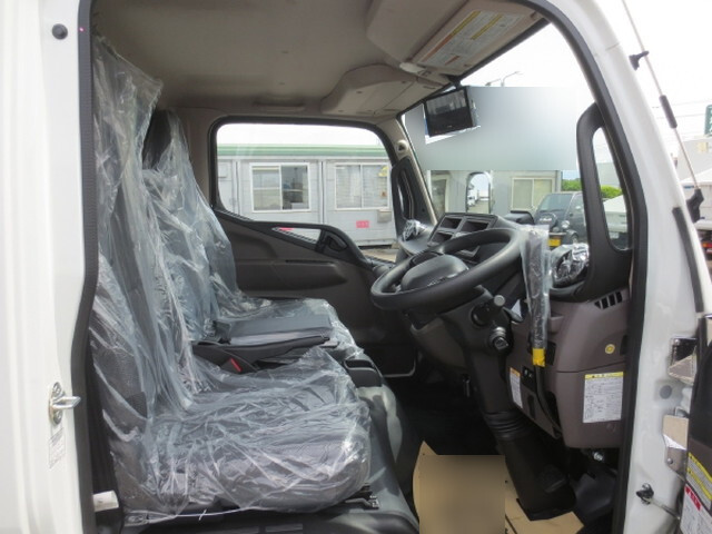 三菱ふそうキャンターダンプ小型（2t・3t）[写真13]