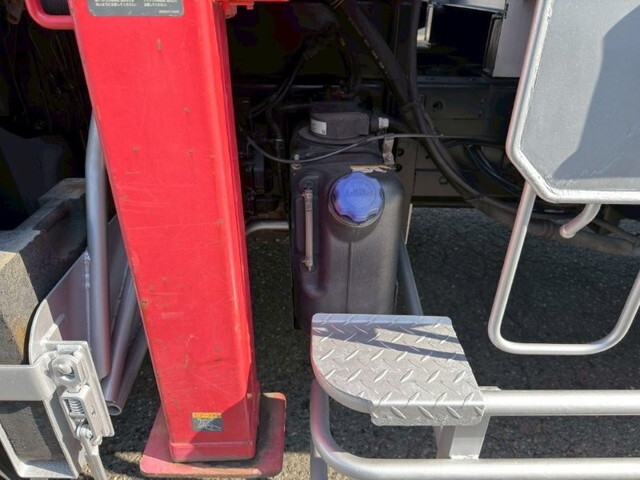 いすゞギガクレーン5段大型（10t）[写真16]