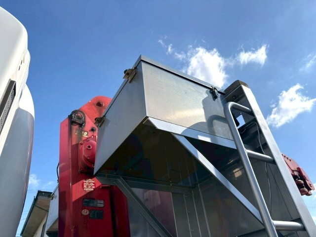 いすゞギガクレーン5段大型（10t）[写真21]