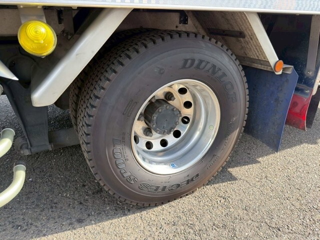 いすゞフォワード冷凍車（冷蔵車）増トン（6t・8t）[写真21]