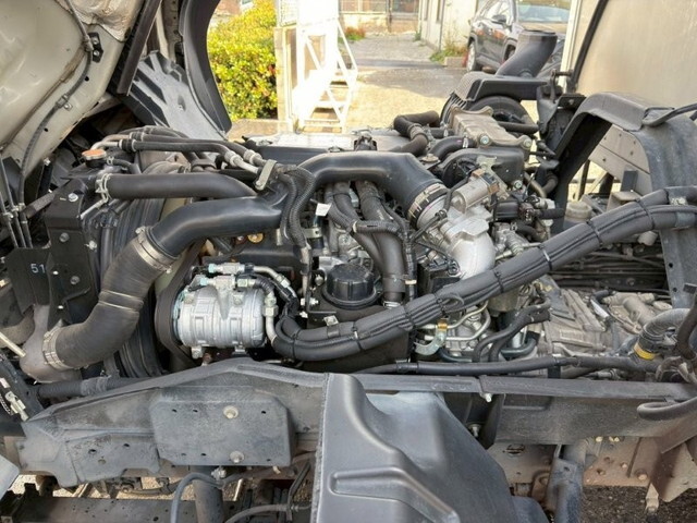 いすゞフォワード冷凍車（冷蔵車）増トン（6t・8t）[写真22]