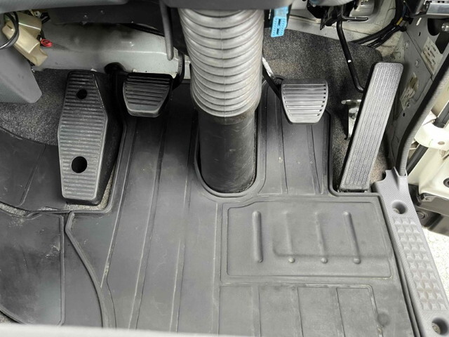 いすゞフォワードアルミブロック増トン（6t・8t）[写真36]